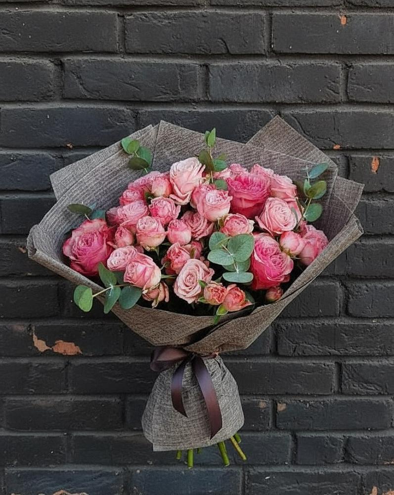 Букет цветов из: Розы в Ахтубинске