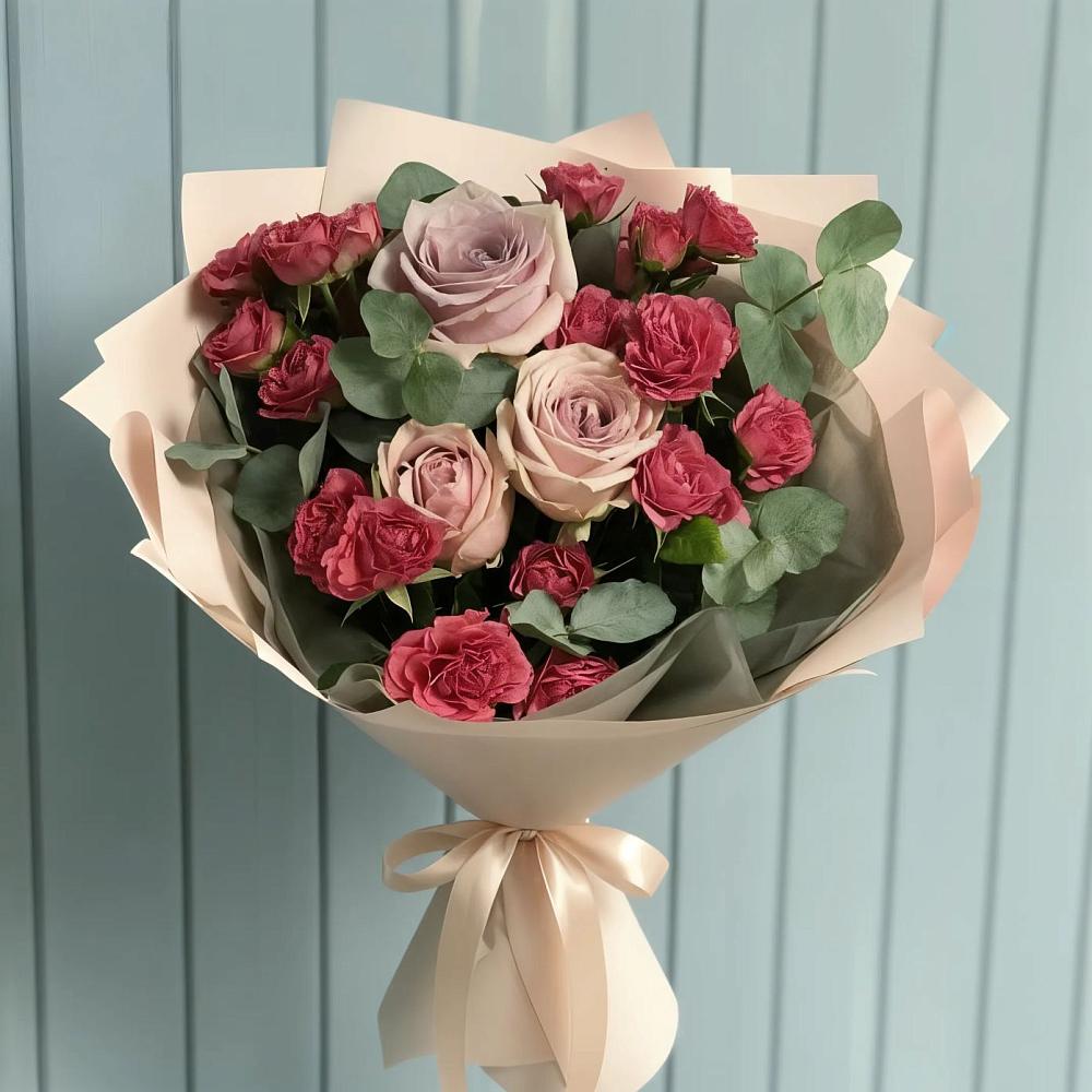 Букет цветов из: Гвоздики и Розы в Ахтубинске