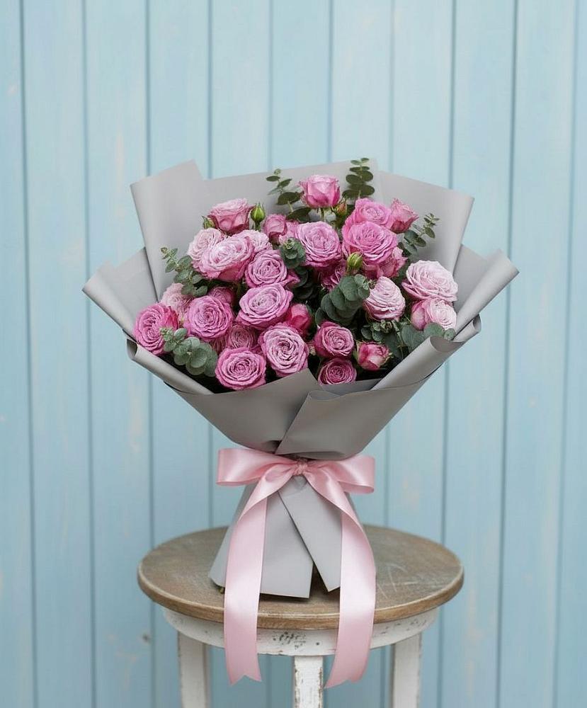 Букет цветов из: Розы в Ахтубинске