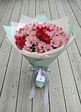 Букет цветов из:  Альстромерии #REPLACE_PRED# Ахтубинске