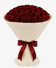 Букет 101 Бордовая роза Блэк Бакарра в Ахтубинске