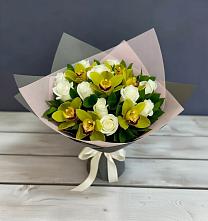 Букет цветов из:  Орхидеи и Розы #REPLACE_PRED# Ахтубинске