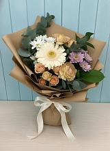 Букет цветов из:  Герберы и Хризантемы в Ахтубинске