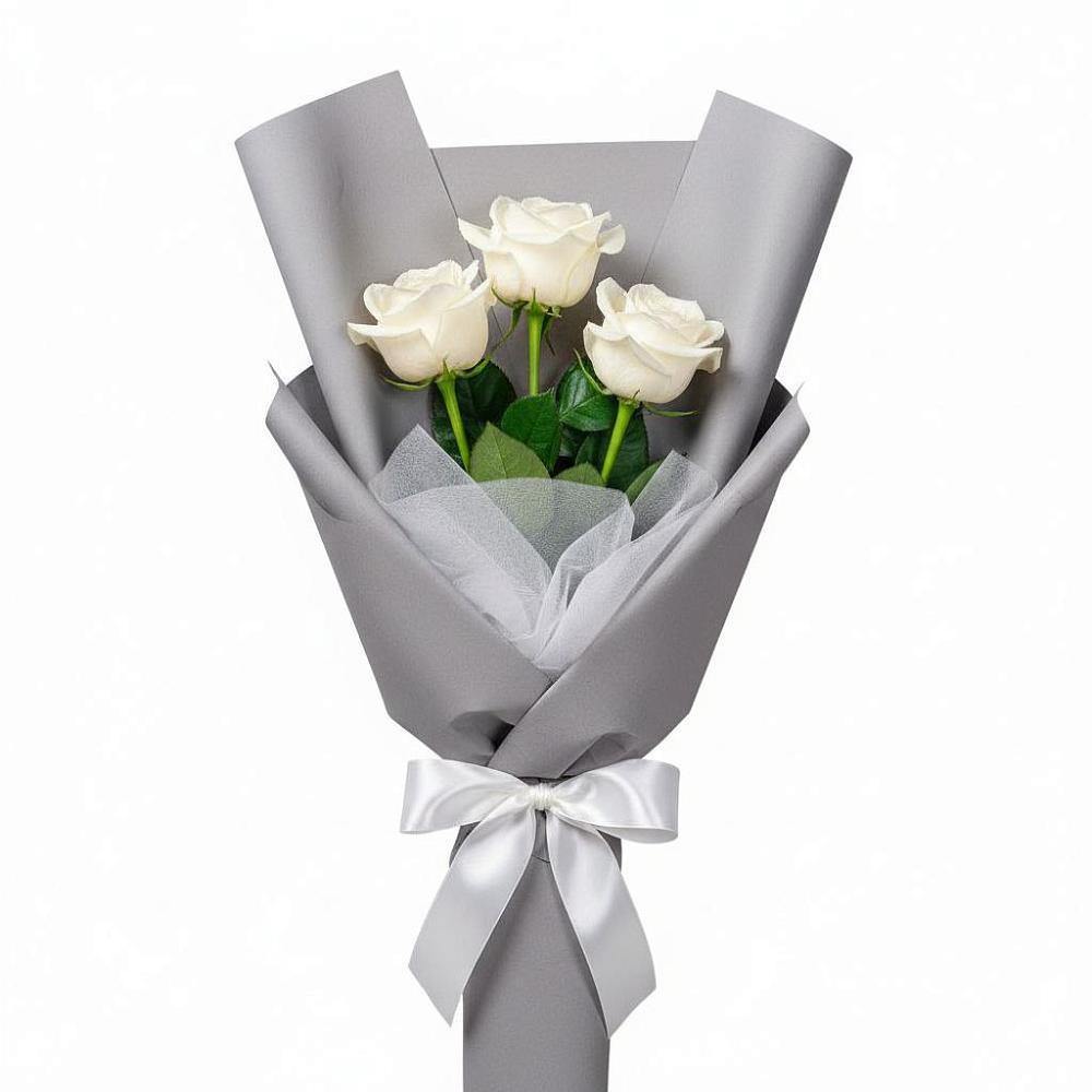 Букет 3 белые розы в Ахтубинске