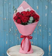 Букет цветов из:  Розы в Ахтубинске