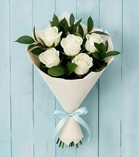 Букет цветов из:  Розы в Ахтубинске