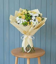 Букет цветов из:  Хризантемы и Розы #REPLACE_PRED# Ахтубинске