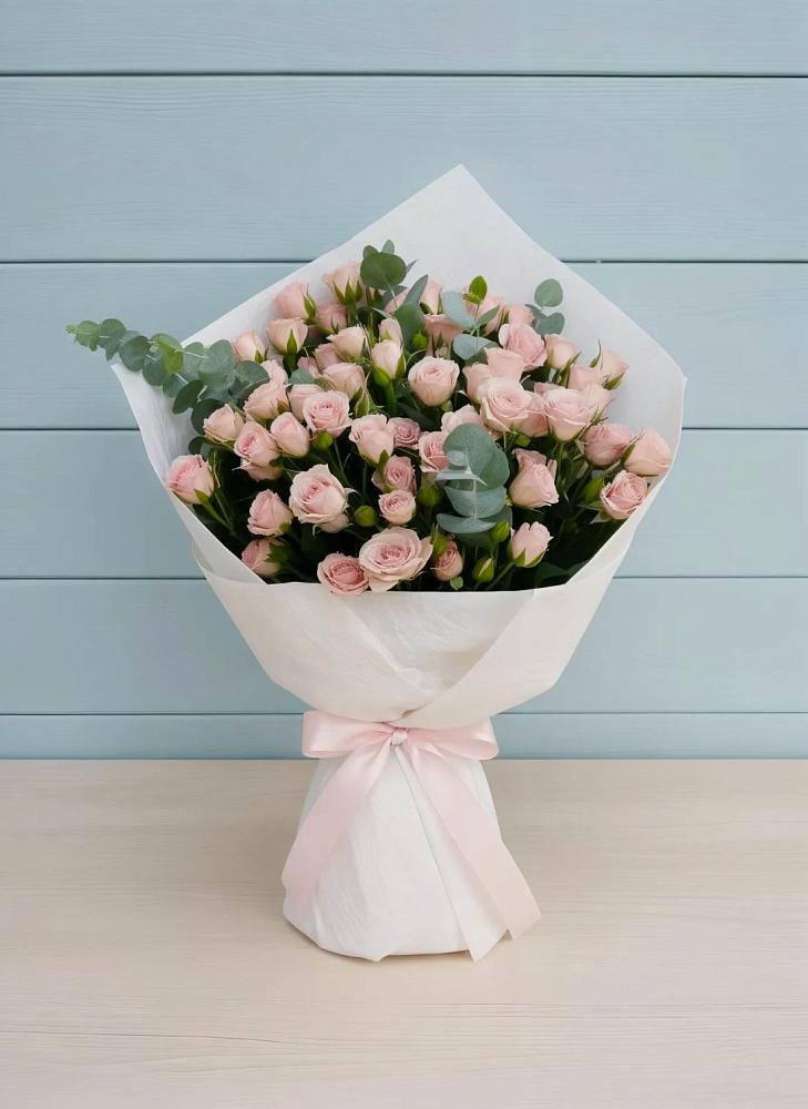 Букет цветов из: Розы в Ахтубинске