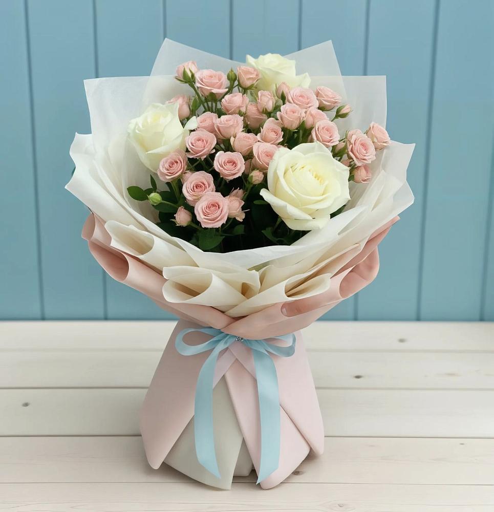 Букет цветов из: Розы в Ахтубинске